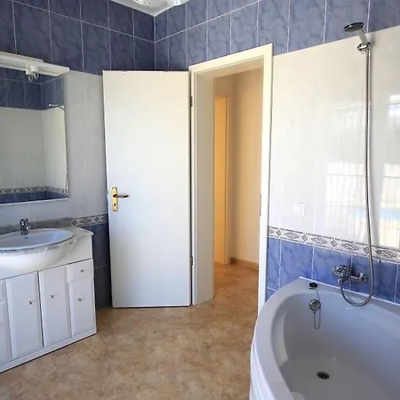 Casa Luisa Pool * Teguise (Lanzarote)
